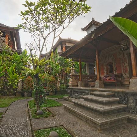 Aura Bisma Hotell Ubud Exteriör bild